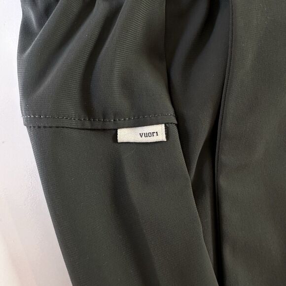 VUORI $98 Miles Dark Grey Gray Ankle Cropped Athletic Pants Size XL - Picture 7 of 8